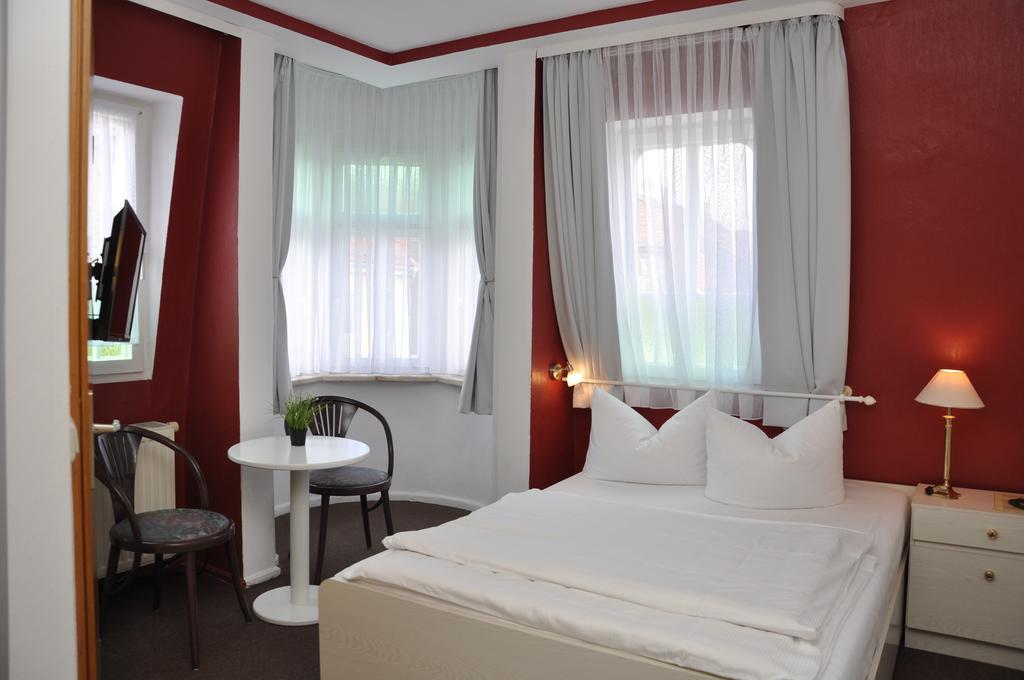 Hotel An Der Kapelle Meiningen Kültér fotó
